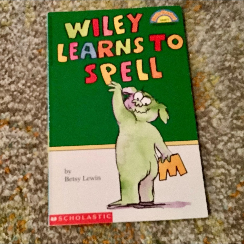 Random Set of Children’s Books - Picture 10 of 11